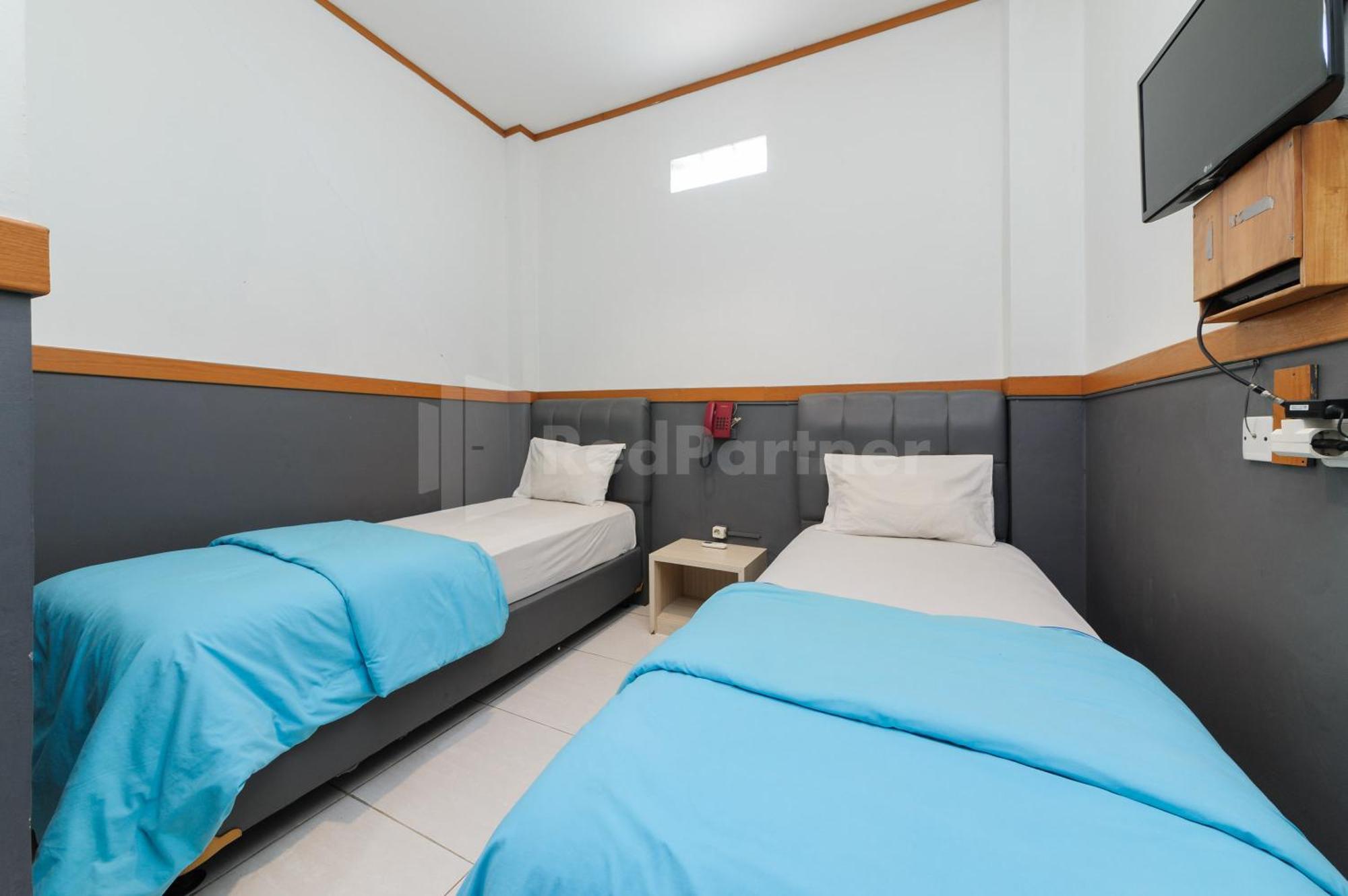 Ian Hotel Jaksa Mitra Reddoorz Джакарта Екстер'єр фото